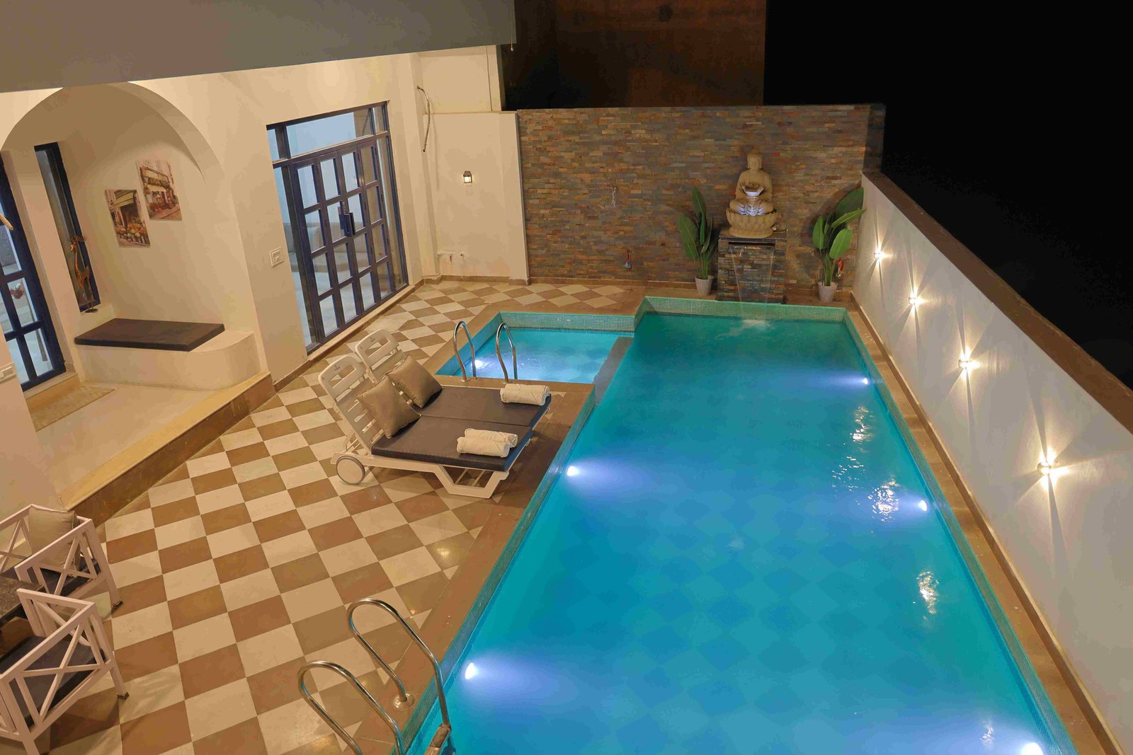 Private Pool 4BHK Villa Udaipur Rajasthan - Luxury Villa with Pool for Families from All Indian States