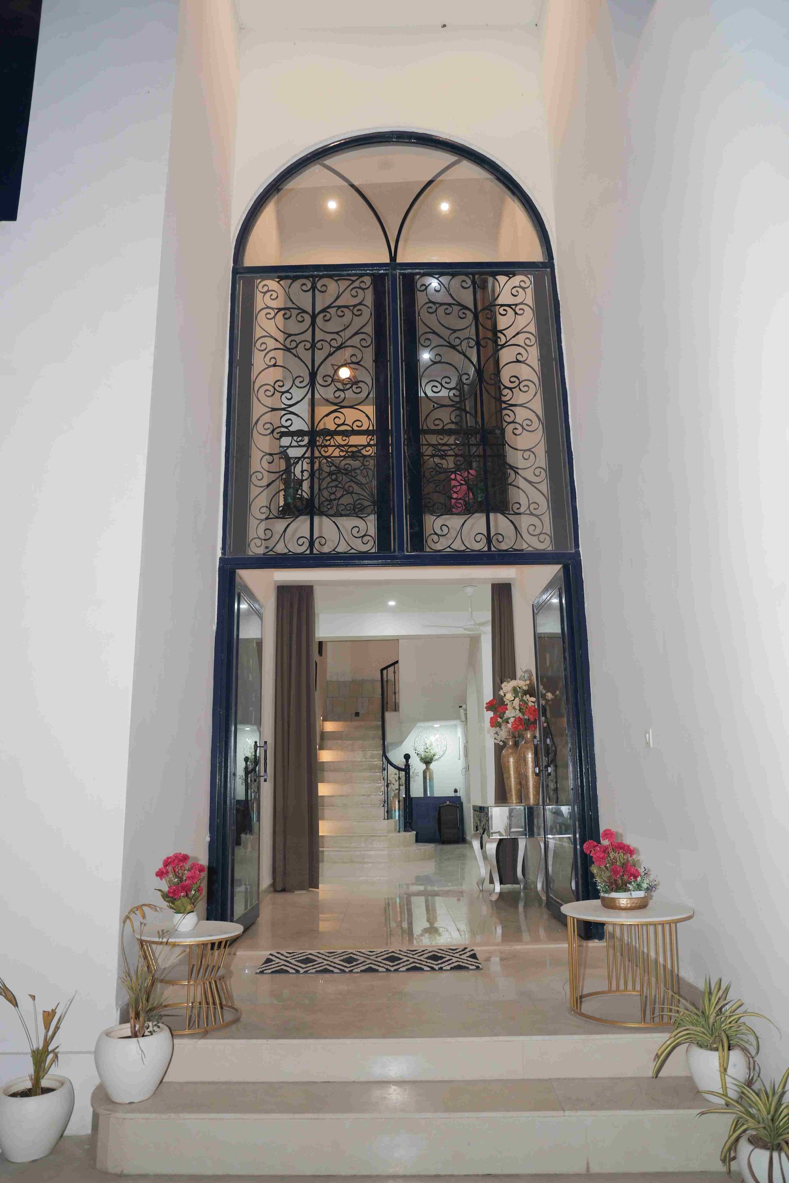 3BHK Villa Living Area Udaipur Rajasthan - Family Living Room for Guests from Maharashtra Karnataka Tamil Nadu