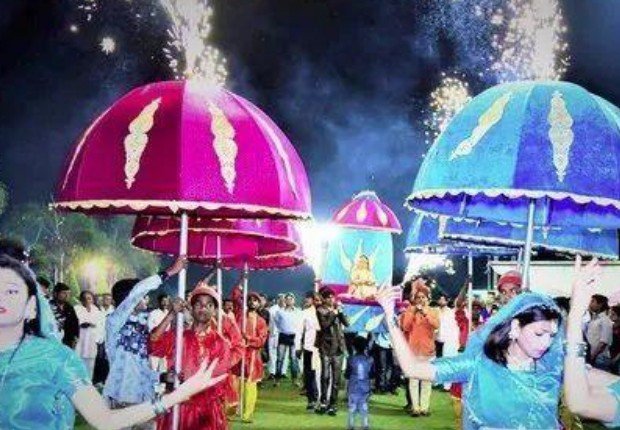 Illuminated Umbrella Procession - Maple Roots Villa Udaipur